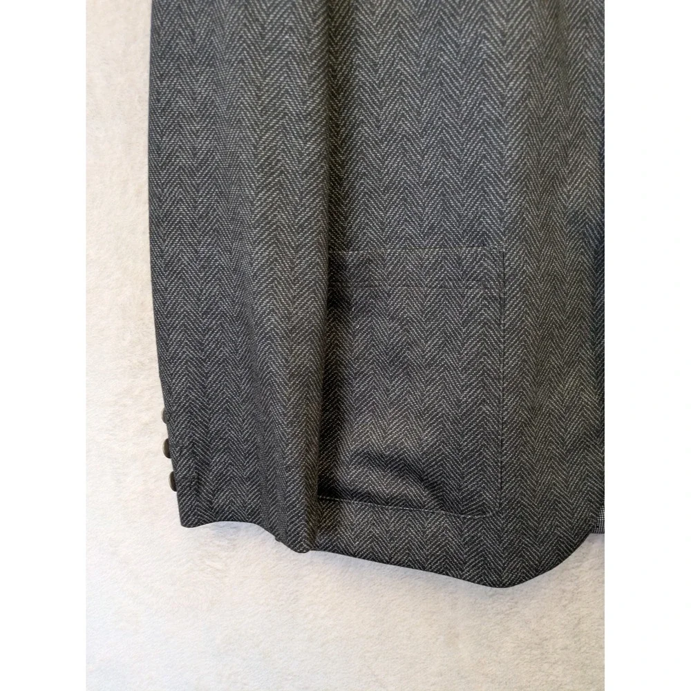 Construct Blazer Men's L Gray Herringbone Two Button Stretch‎ Modern Sport Coat